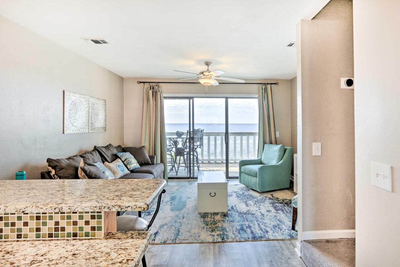 Waterfront Escape With Balcony On Shell Point Beach! Panacea エクステリア 写真
